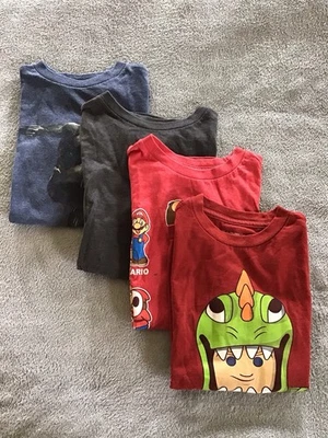 Lot Of 4 Boys Tees, Size 8, Mario, Black Panther, Fortnite, Marvel, Pokémon Note - Image 1 of 4