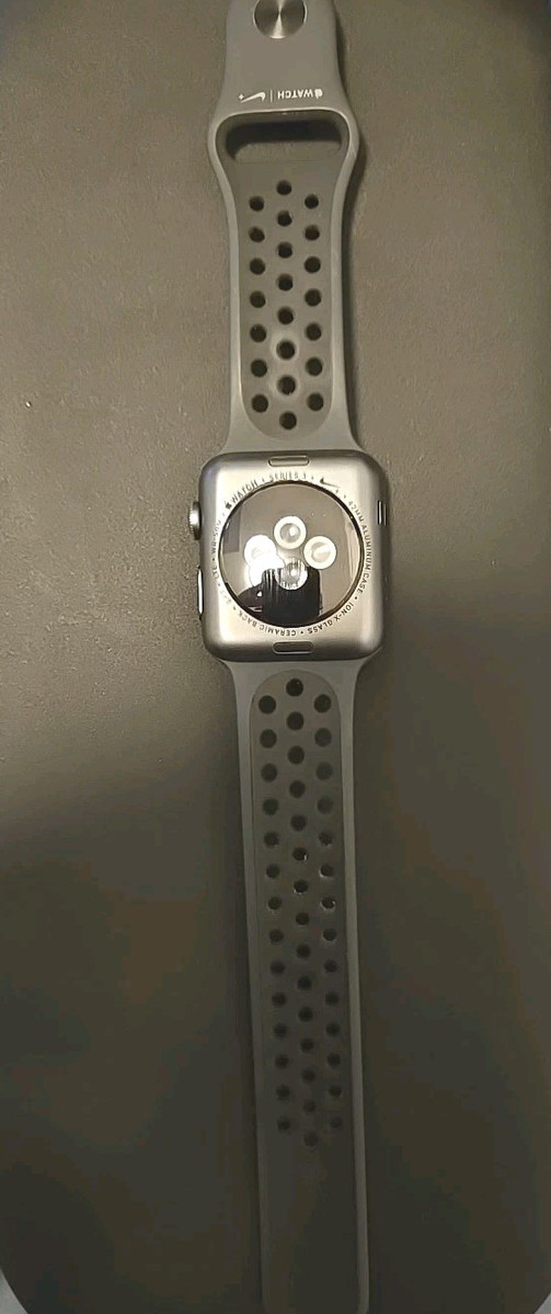 Apple Watch Series 3 Nike+ 8 GB Smart Watches for sale | eBay Apple Watch Series 3 Nike+ 8 GB Smart Watches for sale | eBay