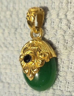 Кулон натуральный зеленый нефрит овальный штамп серебро 925 пробы вермей и граненый камень - Изображение 1 из 4