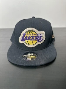 Los Angeles LA Lakers Black Yellow Ultra Game NBA Strap back Hat Cap New - Picture 1 of 7