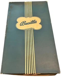 Lotto 16 matassine vintage Bucilla Paradise Puff filato colore bianco 514 - Foto 1 di 5
