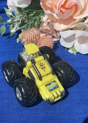 Matchbox Mattel Viacom 2009 Sponge Bob Monster Truck 1:64 Diecast Reversible ￼ - Image 1 of 4