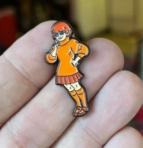 Scooby Doo Enamel Pin Mystery Machine Hannah Barbera Cartoon Movies TV Velma - Picture 1 of 2