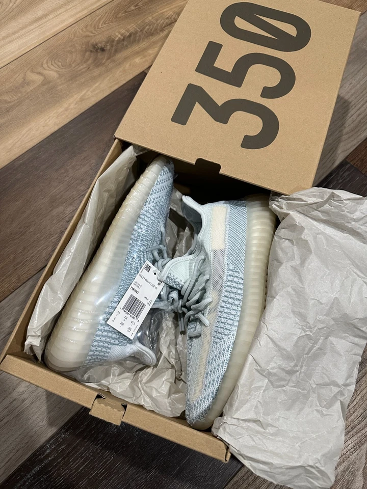 Talla 8 - Adidas Yeezy Boost 350 V2 Blanco Nube No Reflectante Foto 1 de 1