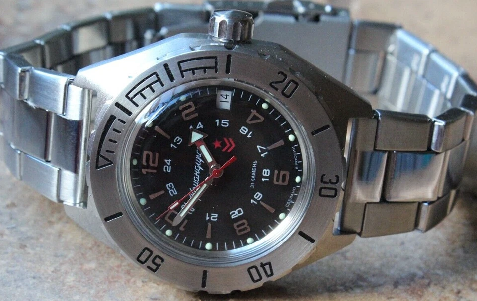 Model Automatic Vostok 2416b 650538 KOMANDIRSKIE Russian Watch Amphibia