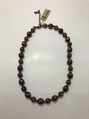 Collar Premier Designs Newberry Antigüedades Latón Mate Tono Púrpura Retirado Foto 1 de 4