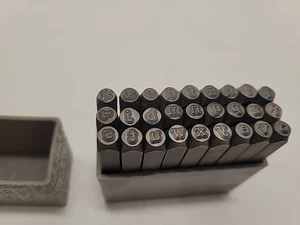Metall Gravur Stempel Neu Schreibmaschine Stil Impress Art 2-1/4" Buchstaben - Bild 1 von 5