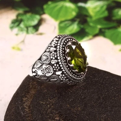 925 Sterling Silver Rose Cut Green Peridot  Gemstone Jewelry Ring (US All Size) - Image 1 of 2