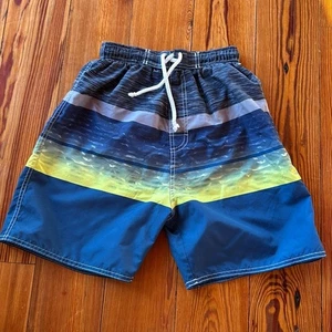 Quad Boys Swim Trunks Swim Wear String Tie Front Zipped Back Pockets Size 8 -10 - Picture 1 of 4
