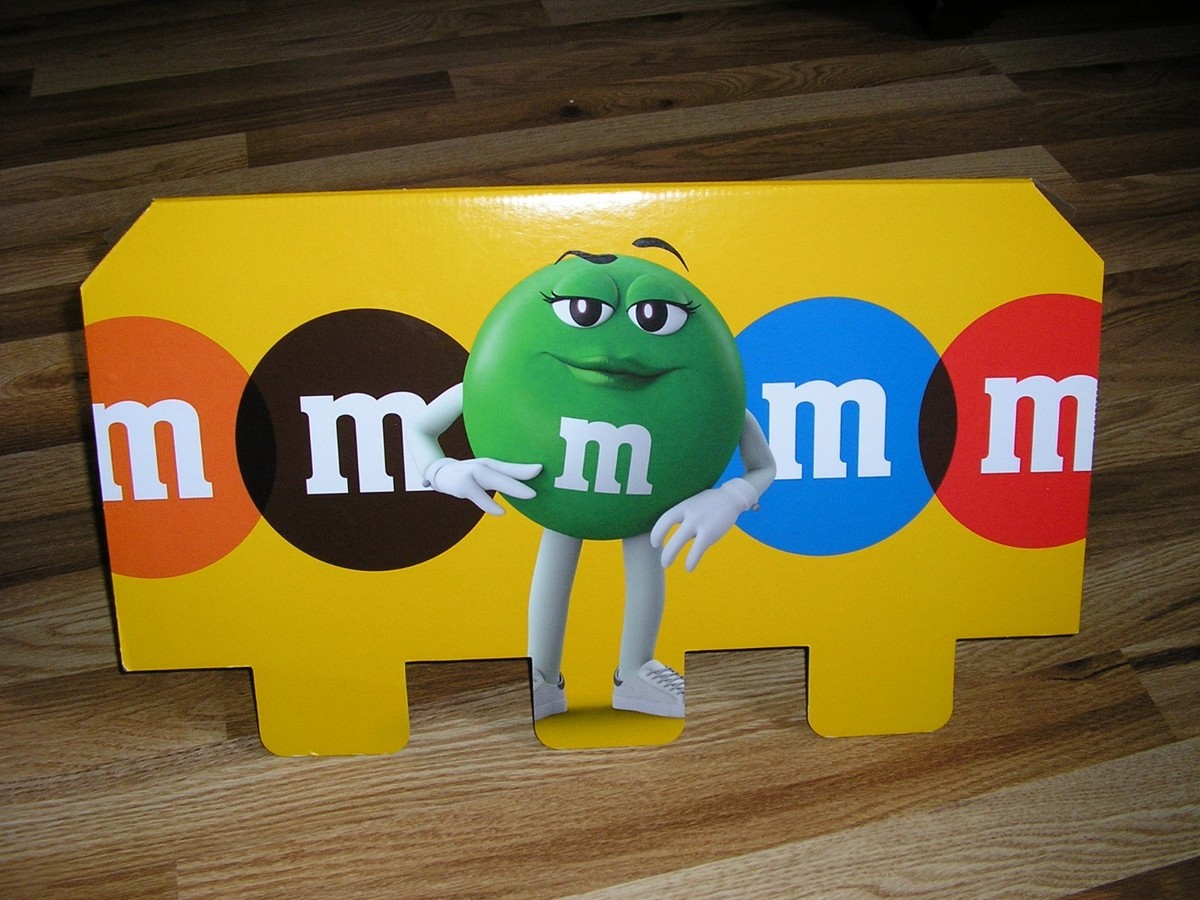 M&M's ストアディスプレイ イエロー DISPLAYyel.jpg