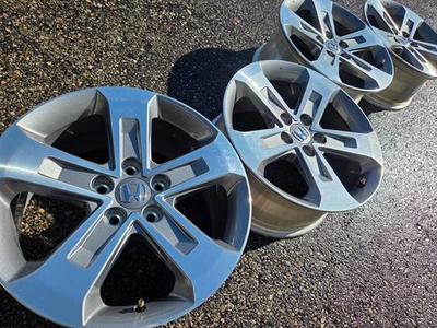 Llantas Honda Pilot Passport Ridgeline 18" OEM STOCK DE FÁBRICA 5x120 ACURA Foto 1 de 4