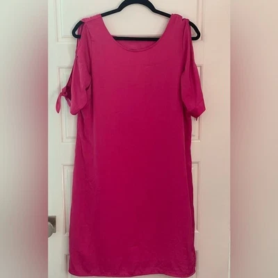 Vestido Renuar Fucsia Hasta la Rodilla Talla Pequeña con Mangas Corbatas/Cortes Nuevo con Etiquetas Foto 1 de 4