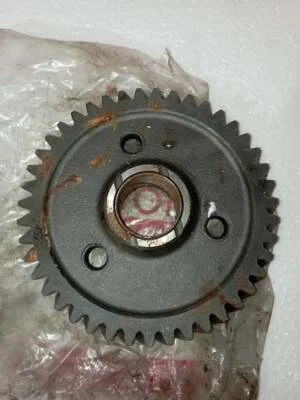 Caja de transferencia Toyota Land Cruiser FJ40 engranaje de salida de baja velocidad NOS Foto 1 de 4