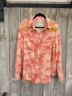 Figueroa & Flower Womens long sleeve roll tab sleeve button up blouse, size L - Image 1 of 4