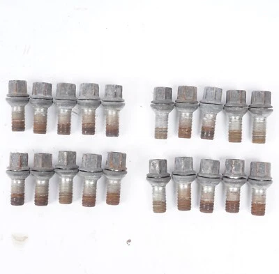 AUDI A8 QUATTRO 2011-2018 JUEGO DE 20 TORNILLOS TUERCA LLANTA DELANTERA Y TRASERA OEM Foto 1 de 4