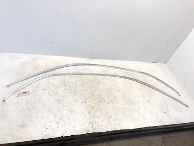 MERCEDES E350 W212 2011-2016 JUEGO DE MOLDURAS DE CARROCERÍA DE RIEL DE TECHO IZQUIERDO DERECHO X2 OEM Foto 1 de 4