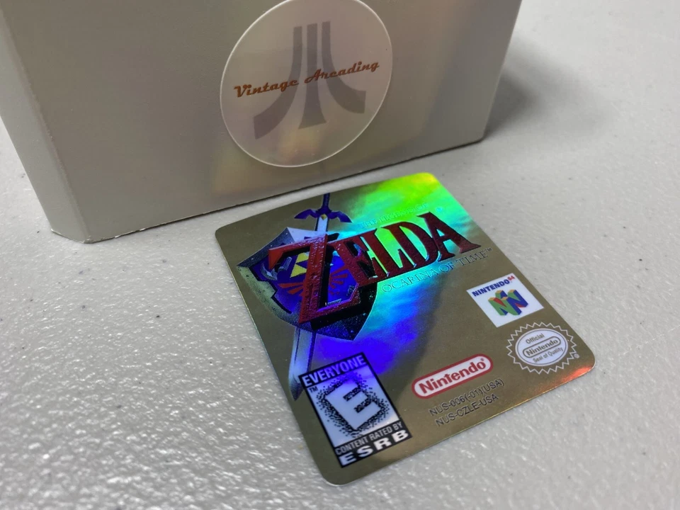 Etiqueta de repuesto holográfica The Legend of Zelda Ocarina of Time (N64 Nintendo) Foto 1 de 1