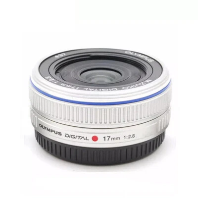 M.ZUIKO 17mm f/2.8 Wide Angle Silver Lens for Olympus Panasonic Micro 4/3 Camera - Image 1 of 4