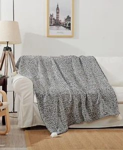 Small World Home Reese 50″ x 60″ Woven Throw Blanket - Picture 1 of 1