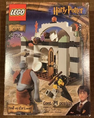 Lego Harry Potter 4712 Troll on the Loose complete with box & instructions - Image 1 of 3