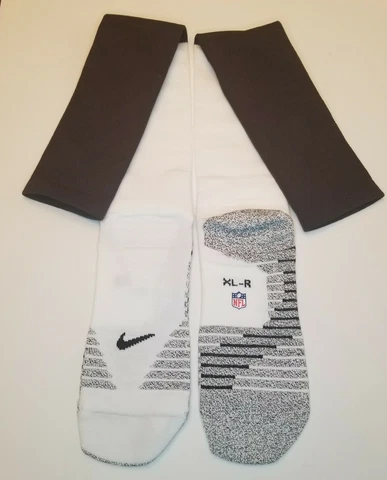 NEW Nike Grip Cleveland Browns NFL Football Team Issued XL Dark Brown and White Cover