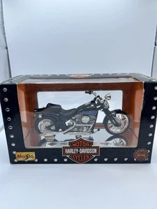Maisto Harley-Davidson FXSTSB Bad Boy 1:18 Diecast Motorcycle - Picture 1 of 3