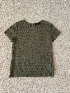 Top Banana Republic para mujer verde oliva manga corta texturizado cremallera trasera XS - Imagen 1 de 5