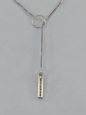 Collar colgante de barra de diamantes de oro blanco de 18 quilates Gucci - 21 pulgadas Foto 1 de 4