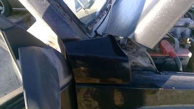 Geo Tracker 1996 pasajero moldura superior derecha de guardabarros OEM moldura negra Foto 1 de 4