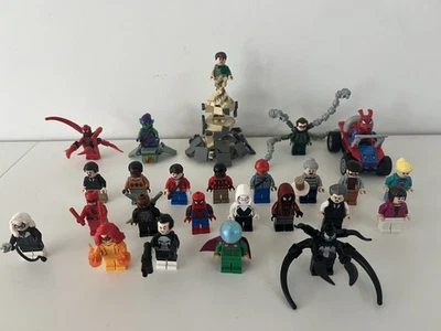 LEGO 76178 Marvel Daily Bugle Lote de las 25 Minifiguras con Accesorios Foto 1 de 4