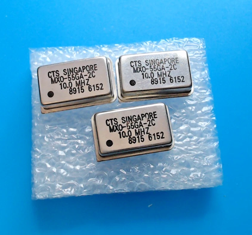 Lot of 3x CTS MXO-55GA-2C 10.0MHz Clock Oscillators – Metal DIP Can – NOS - Image 1 of 1