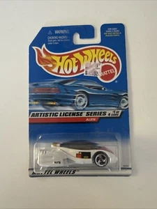 Hotwheel 1998 (#729) serie de licencia artística alienígena nic M-3 - Imagen 1 de 1