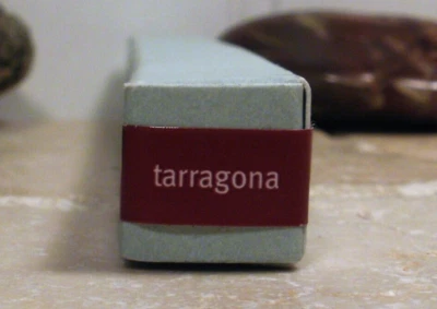 Aveda Nourish-mint Lip Liner Pencil Tarragona 480 Red New in Box - Image 1 of 2