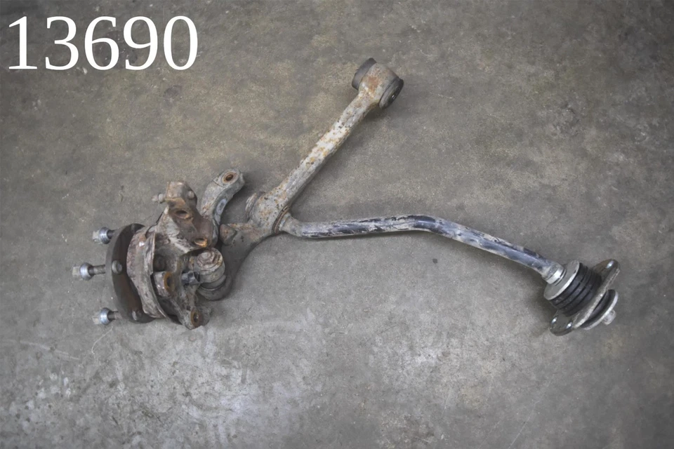 Pontiac GTO 2004 2005 2006 brazo de control del pasajero delantero derecho husillo 04 05 06 Foto 1 de 4