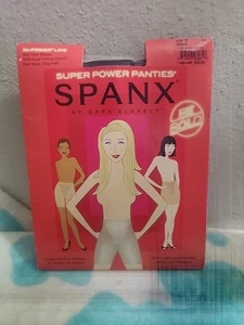 Spanx Super Power Höschen 915 Mid Thigh Shapewear Schwarz Größe D - Neu - Bild 1 von 2