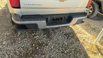 (LOCAL PICKUP ONLY) Rear Bumper Chrome Without Park Assist Fits 15-22 CANYON 188 - Imagem 1 de 4