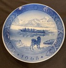 Royal Copenhagen 1968 Christmas Plate “The Last Umiak” with dog in foreground