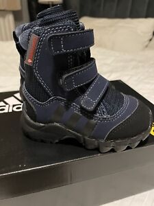 Adidas CW Holtanna Infant Snow Boots Size 3K