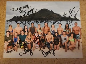 Survivor Ghost Island signiertes Castfoto - Bild 1 von 1
