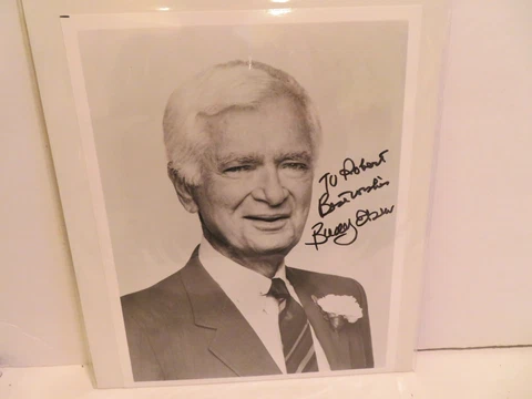 Buddy Ebsen Inscribed tp robert   Autograph Photo   8 x 10 black white Cover
