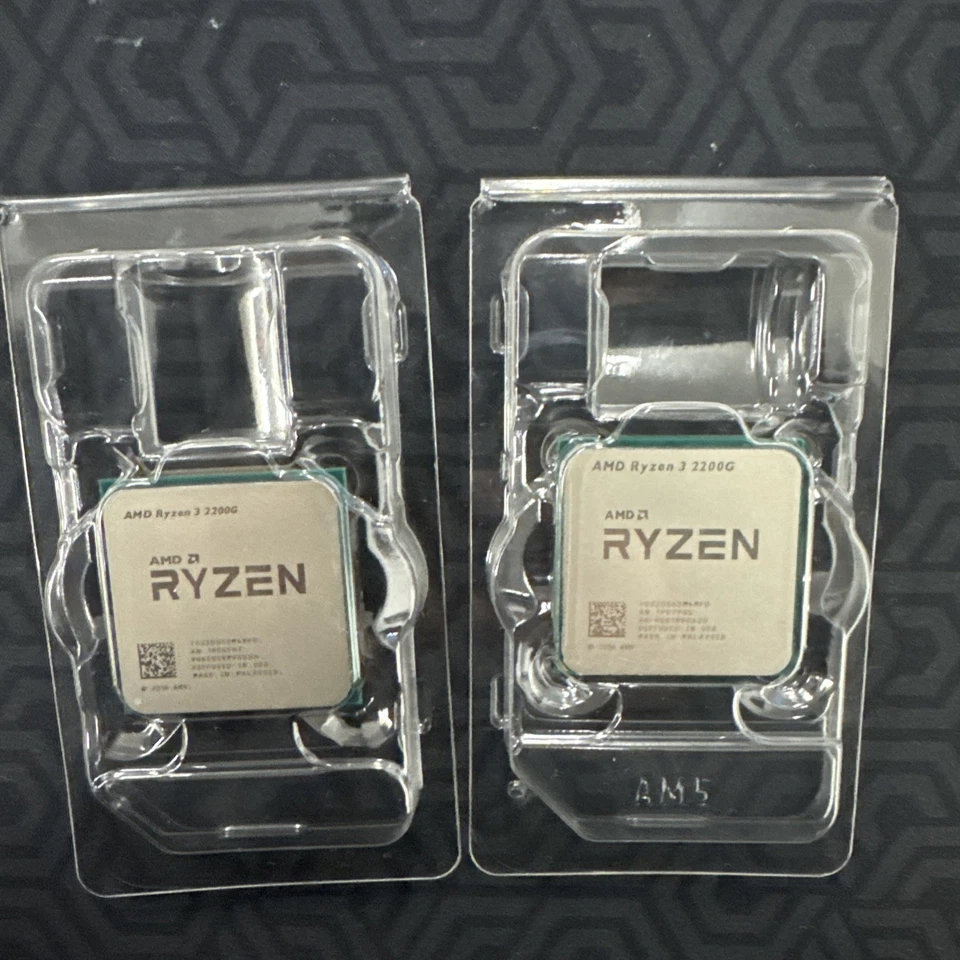 Лот из 2 AMD Ryzen 3 2200G (проверено работает)  - Изображение 1 из 1