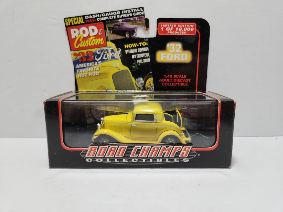 Road Champs GOODGUYS Good Times Limited Edition 1932 Ford Two Door Sedan 1 43
