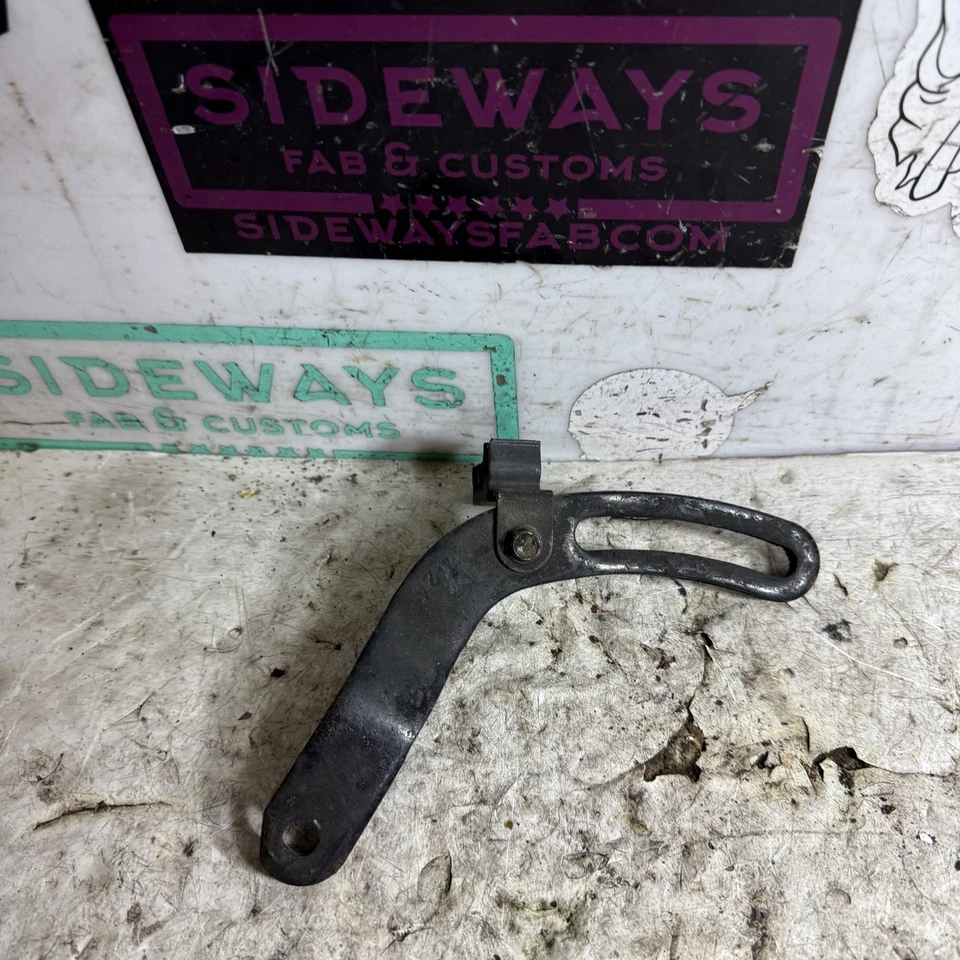 84-85 Mazda RX7 GSL SE 13B Alternator Bracket FB - Image 1 of 4