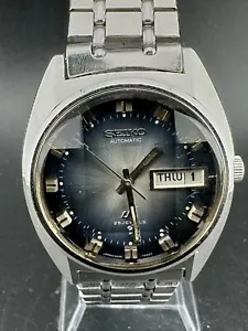 1973 Seiko LordMatic Men's Automatic Day Date Eng/Kanji Blue Dial 37mm 5606-7230 - Picture 1 of 12
