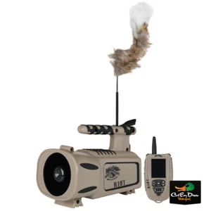 LUCKY DUCK THE RIOT DIGITAL E-CALLER W/ MOTION DECOY COYOTE FOX PREDATOR CALL - Picture 1 of 1
