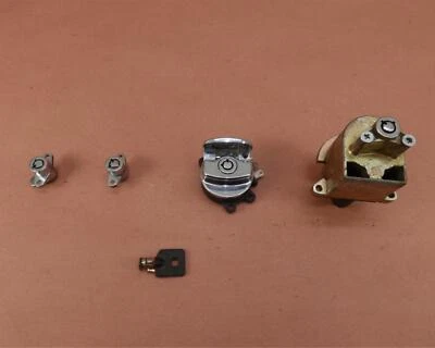 Harley Davidson Road King 2007-2011 FLHR llave de bloqueo de encendido alforja juego de tablero Foto 1 de 4