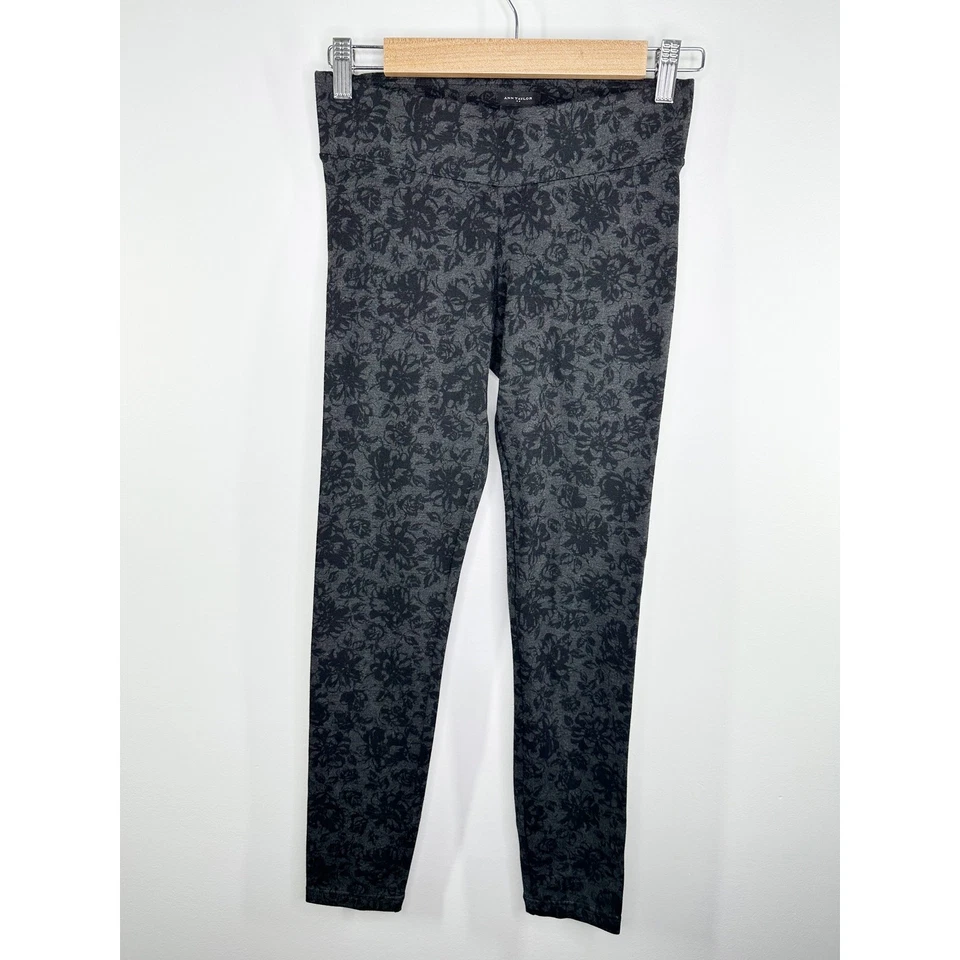 Ann Taylor Black Grey Floral Print Pull On Leggings Women's Size XX-Small XXS - Image 1 of 4