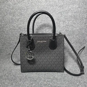 Bolso de Mano Michael Kors Negro Signature Lona Recubierta y Cuero Pequeño Mercer - Imagen 1 de 4