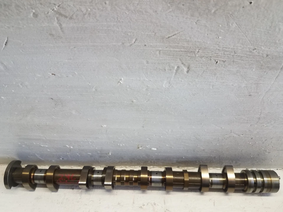 Árbol de levas Kia Optima 2011-2016 híbrido 2,4 L E X H A U S T (4 cilindros) M181 Foto 1 de 2