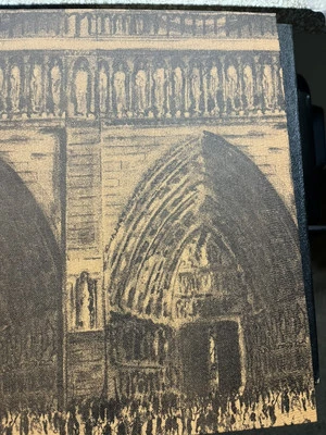 Notre-Dame de Paris by Victor Hugo Like New Heritage Edition w/ Protective Case Foto 1 de 4